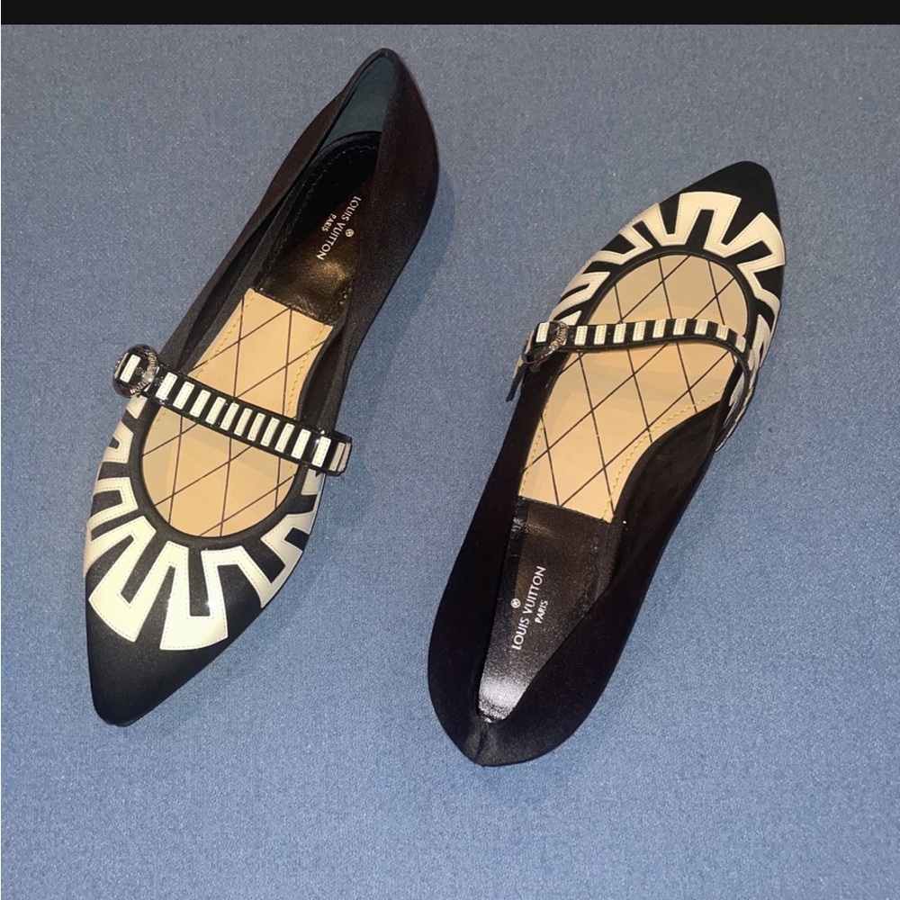 Black & White Louis Vuitton Flats